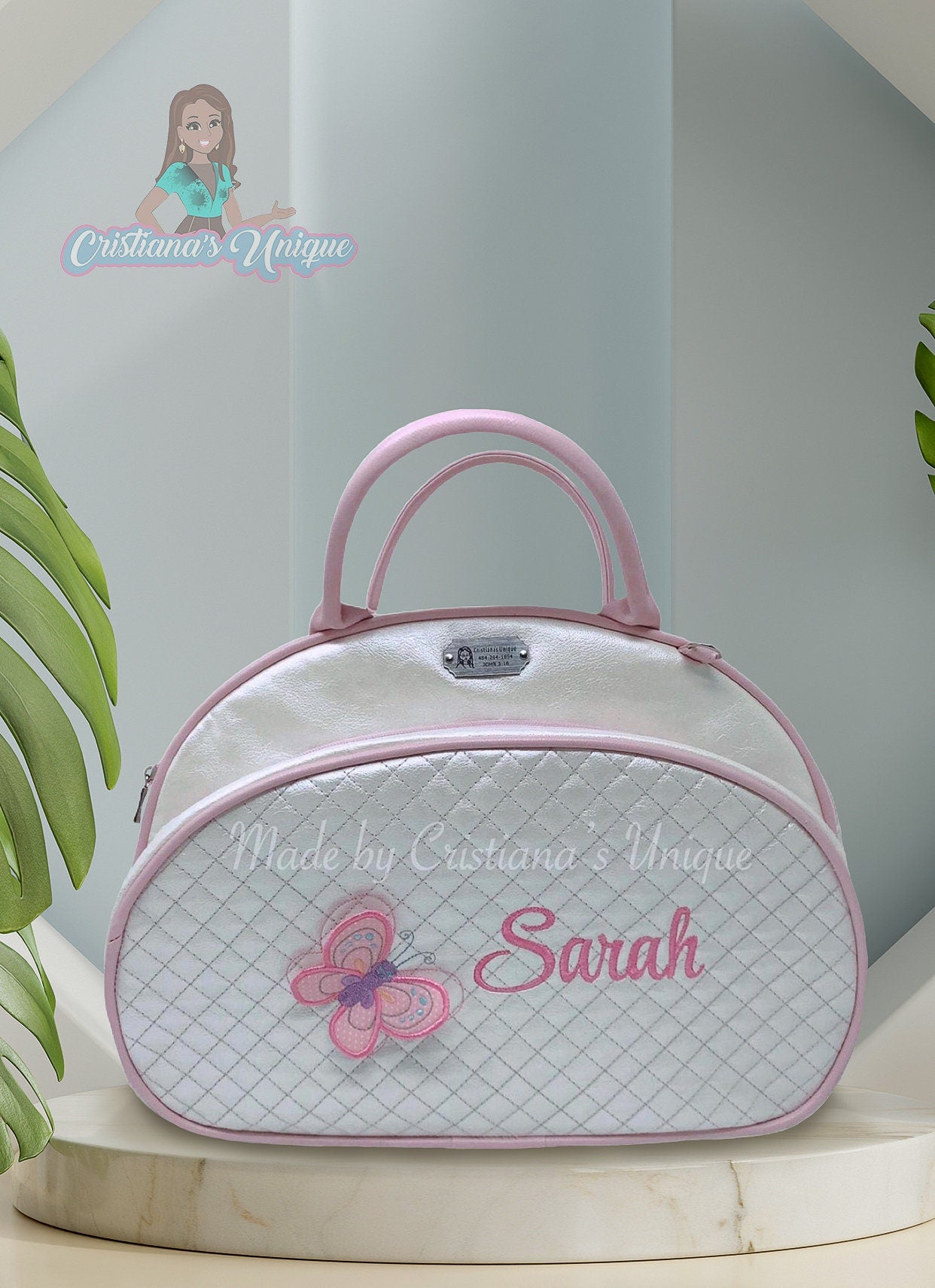 The 3D Butterfly Bow bag/Customizable Butterfly Bow bag/ Butterfly/ Butterfly Bags/ Bags for Girls